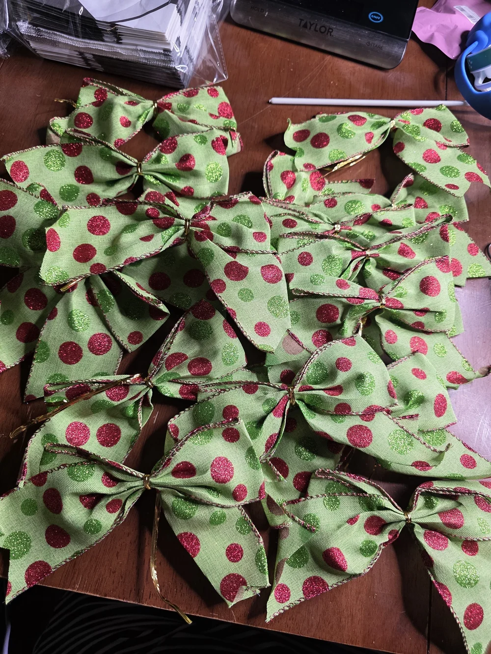 16 CT THE GRINCH THEMED BOWS Red Green Christmas Bows Decorations G11